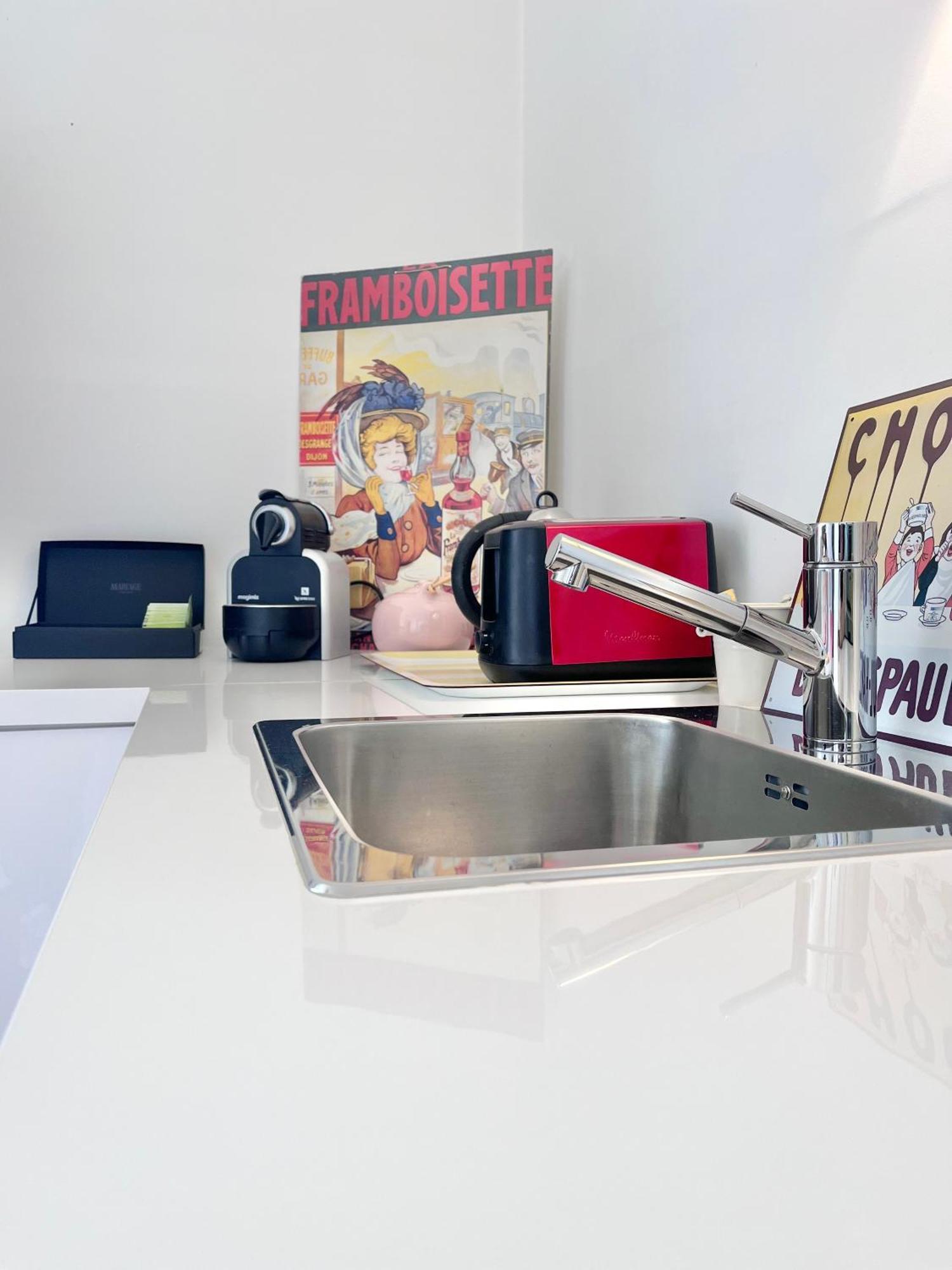 T2 - Proces - Parking Gratuit - Wifi Apartment Nantes Bagian luar foto